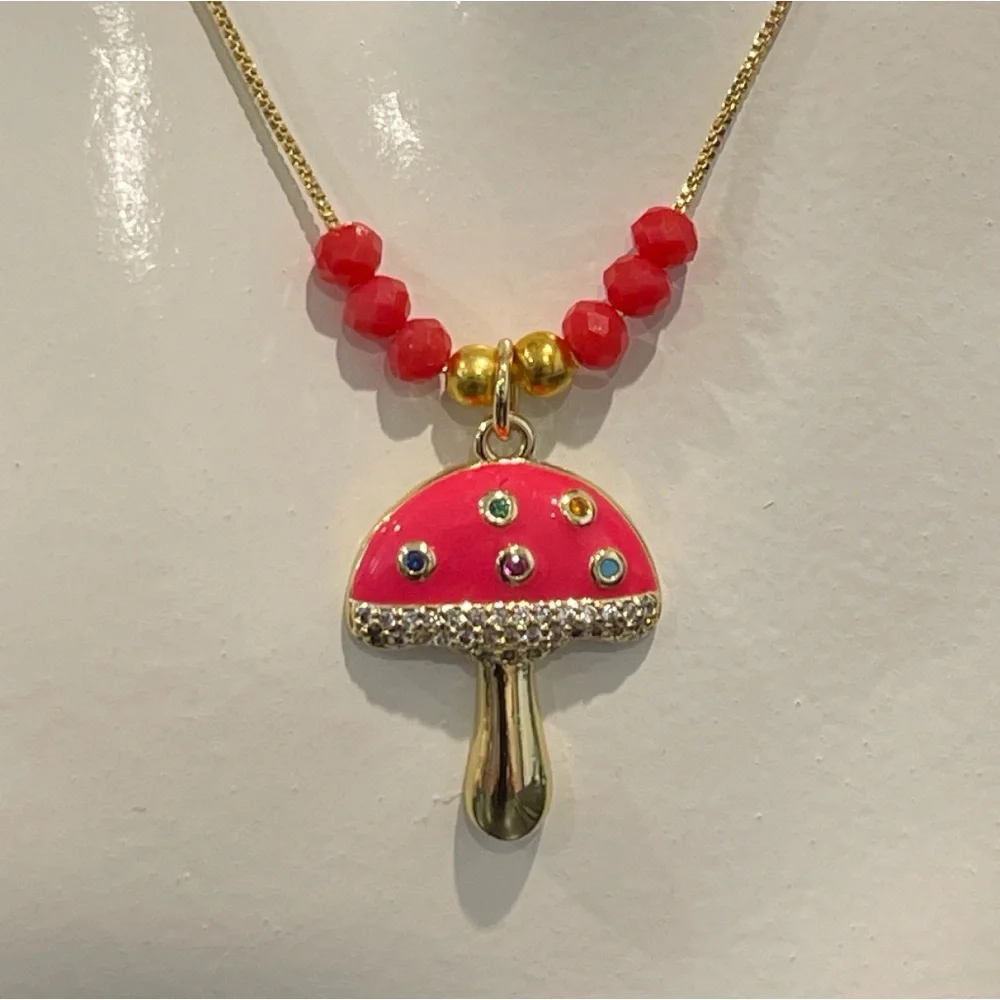 14k Gold Plated and coral mushroom pendant necklace - Picture 3 of 3